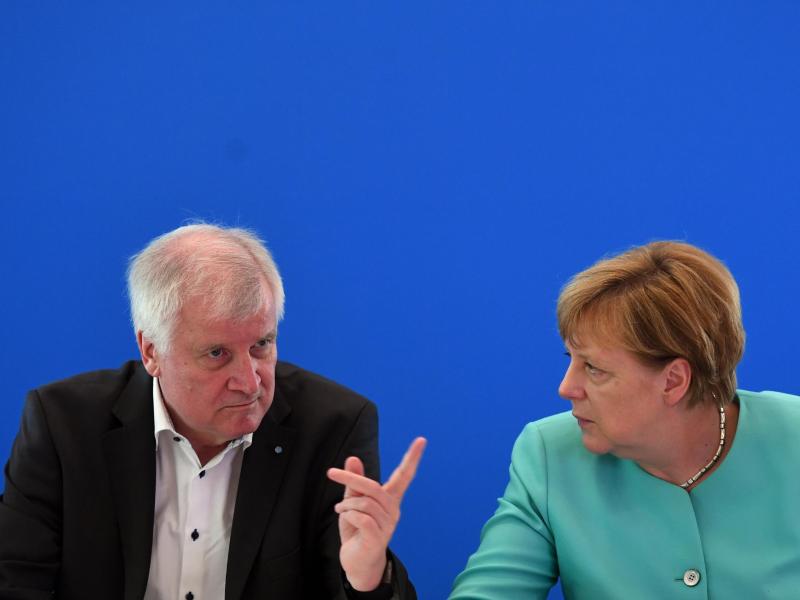 „Deutschland muss Deutschland bleiben“: So peilt CSU verschärfte Flüchtlings- und Zuwanderungspolitik an
