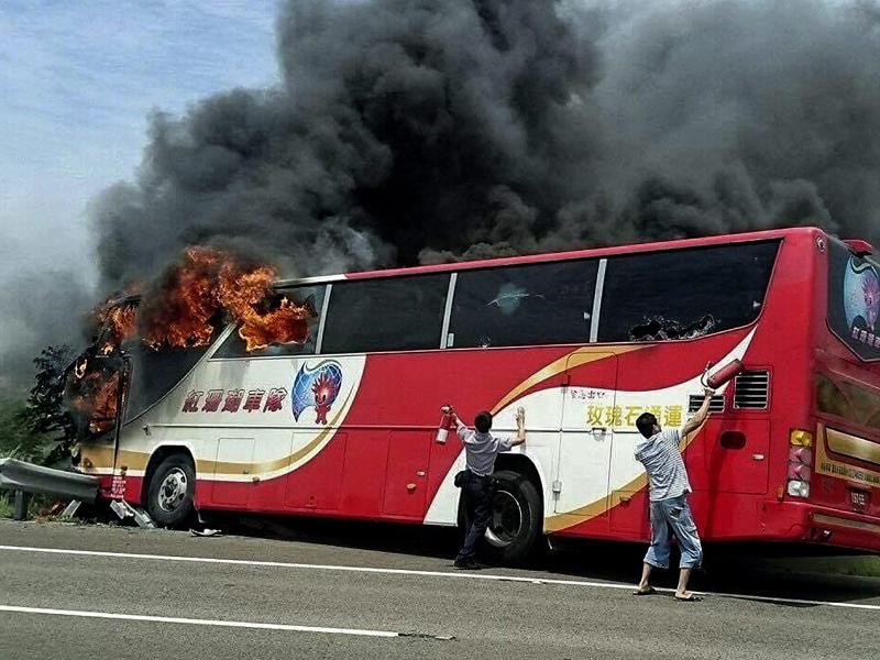 Busunglück in Taiwan mit 26 Toten war Suizid des Fahrers