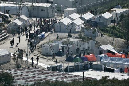 Vorwürfe gegen Flüchtlingshelfer – Migranten sexuell ausgebeutet?