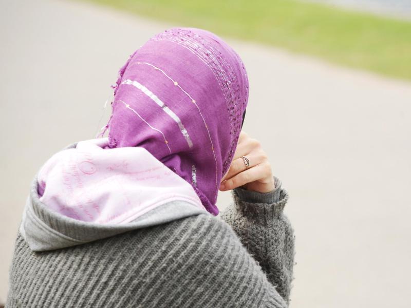 Liberale Muslime an Van der Bellen: „Die Kopftuch-Heuchelei muss endlich aufhören – Burkas sind Symbole radikaler Islamisten“