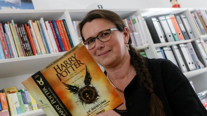 Harry Potter zaubert wieder auf Deutsch