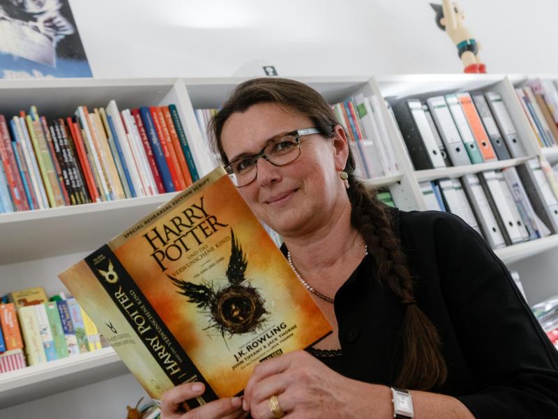 Harry Potter zaubert wieder auf Deutsch