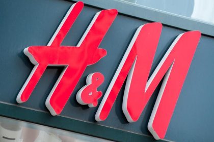 „Coolest Monkey in the Jungle“: Modekette H&M handelt sich mit Werbung Rassismus-Vorwurf ein
