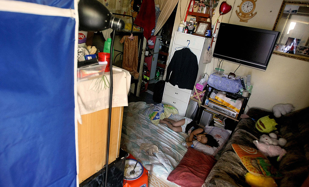Mini-Wohnungen in Paris: Das Dienstmädchenzimmer-Problem oder 370 Euro Miete für 6,83 Quadratmeter