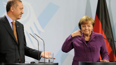 Menschenrechtsbeauftragte: Merkel muss Menschenrechtslage in Türkei ansprechen