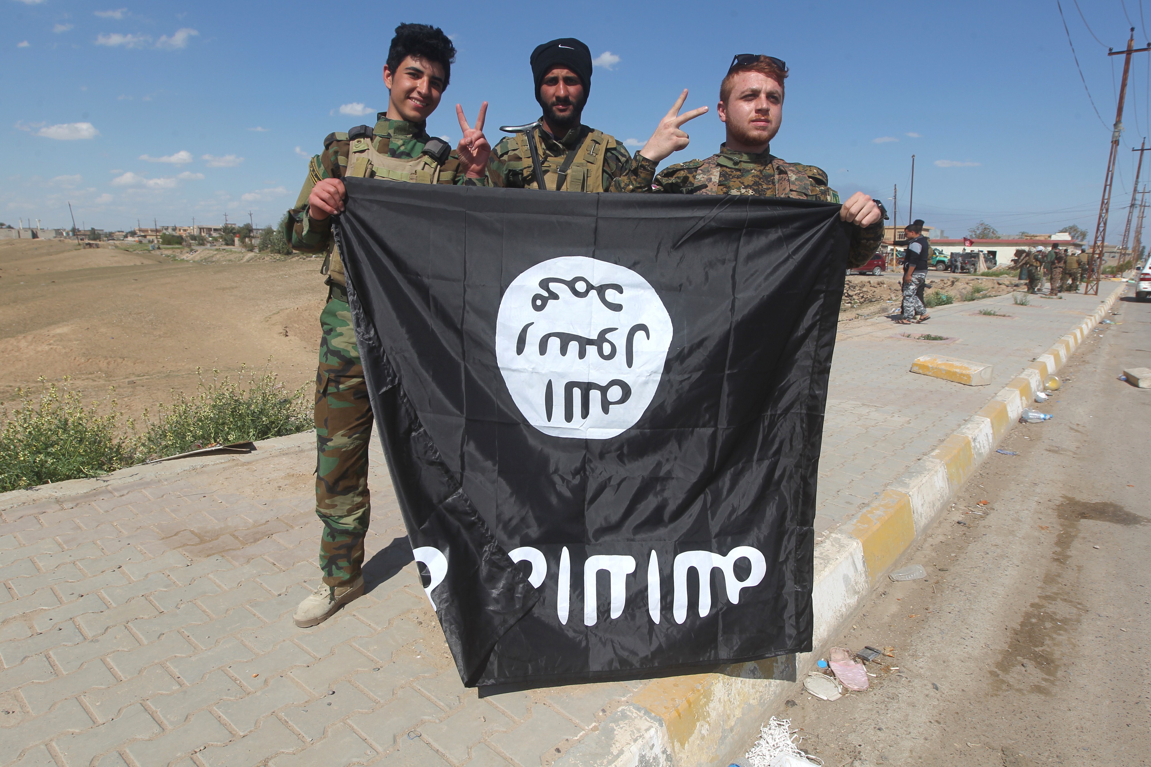„IS-Flagge zeigen in Schweden legal“ – Staatsanwältin stellt Volksverhetzungs-Verfahren ein