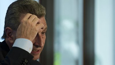 Weitere Kritik an Oettinger-Rede: EU-Kommissar als „rassistisch und homophob“ bezeichnet