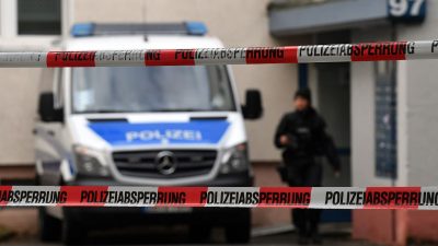 Thüringer Polizei entdeckt verstecktes Chemielabor zur Sprengstoffherstellung