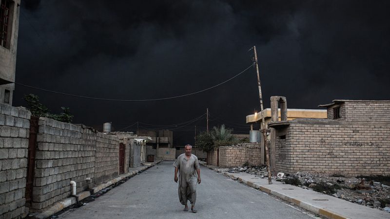 US-Armee: IS-Anführer fliehen aus irakischer Stadt Mossul – Russland: Terroristen „auf der Stelle zerstören“