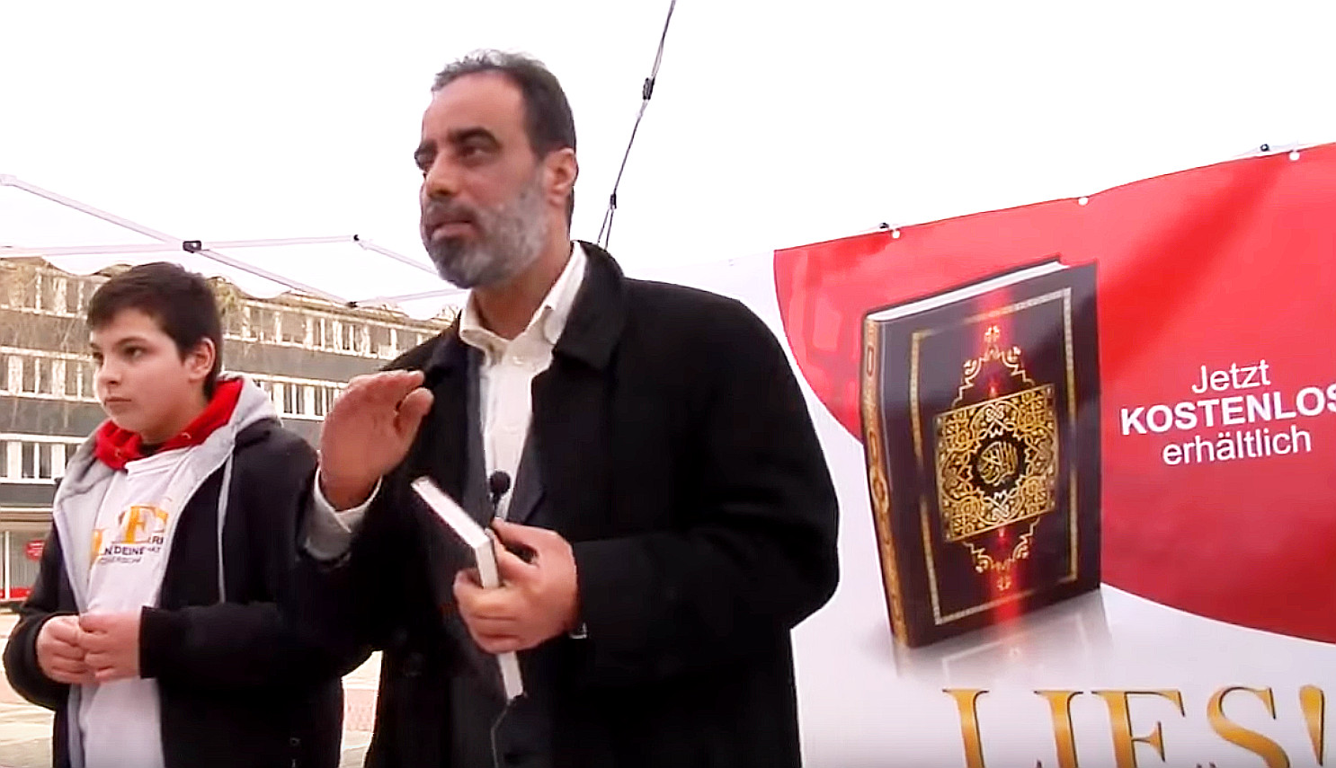 Gratis-Koran-Verteilungen verboten: Wien Döbling gegen „Lies!“-Aktion