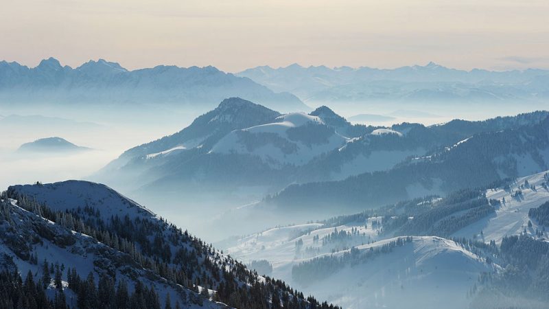 Blick vom Wendelstein in den bayerischen Alpen. Foto: CHRISTOF STACHE/AFP/Getty Images