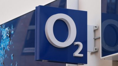 Verbraucherbeschwerden: Bundesnetzagentur prüft Maßnahmen gegen O2