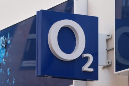 Verbraucherbeschwerden: Bundesnetzagentur prüft Maßnahmen gegen O2