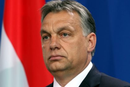 Ungarn: Orbán will alle Soros-finanzierten NGOs “aus dem Land fegen”