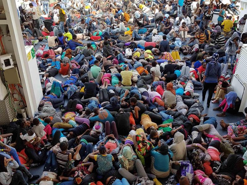 Mehr als 10 000 Flüchtlinge im Mittelmeer geborgen
