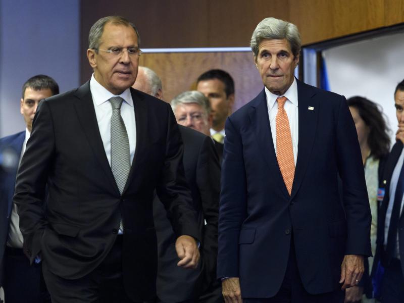Putin ruft Botschaftsangehörige zurück: Moskau kündigt Syrien-Treffen mit Kerry an