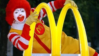 Afroamerikanischer Medienunternehmer wirft McDonald’s Diskriminierung vor