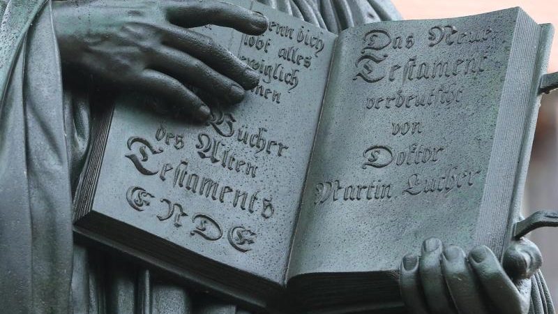 „Verhöhnung von Martin Luther“: Verein Deutsche Sprache wählt Evangelische Kirche zum „Sprachpanscher“ des Jahres