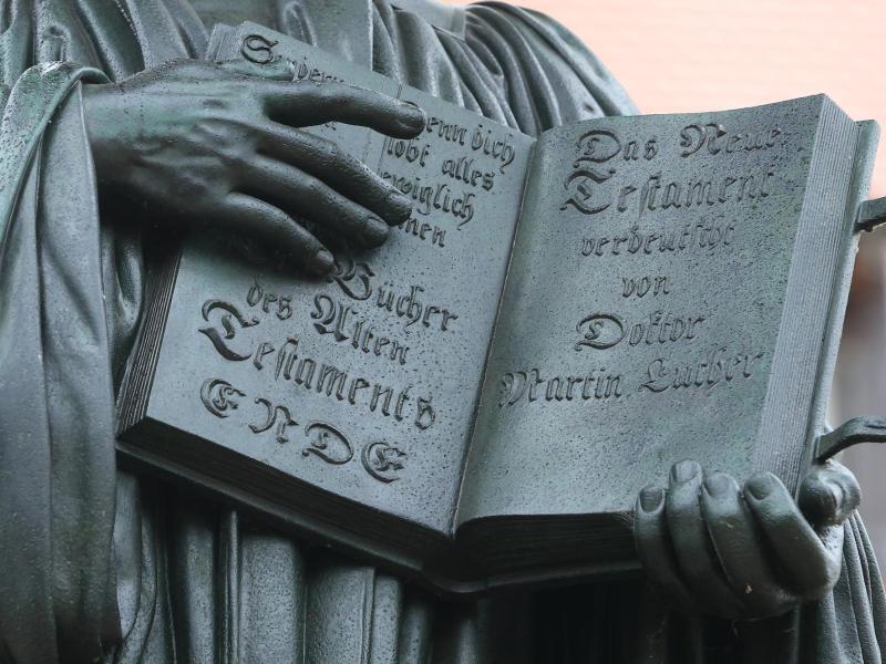 „Verhöhnung von Martin Luther“: Verein Deutsche Sprache wählt Evangelische Kirche zum „Sprachpanscher“ des Jahres