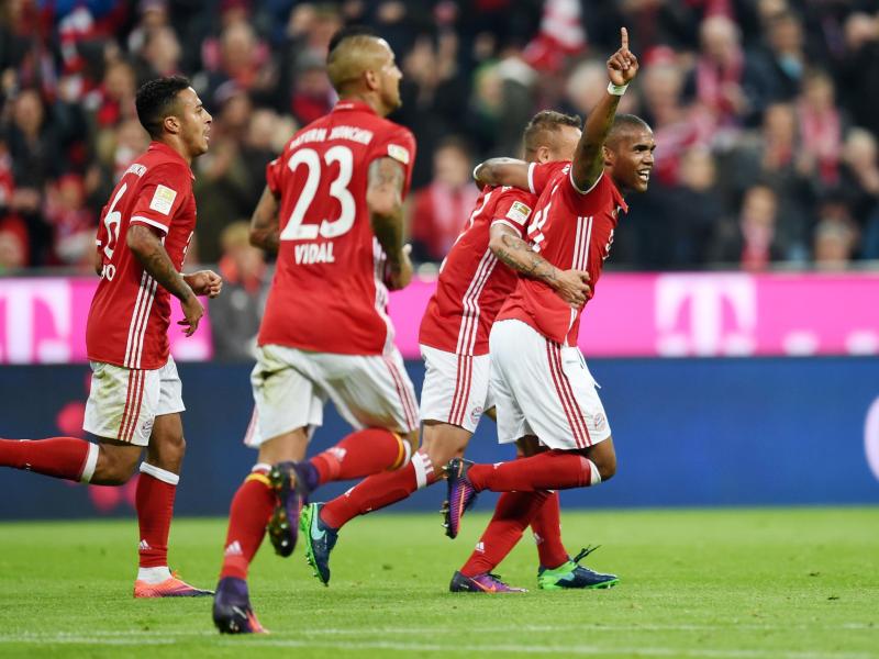 Dominante Bayern gewinnen Topspiel gegen Mönchengladbach