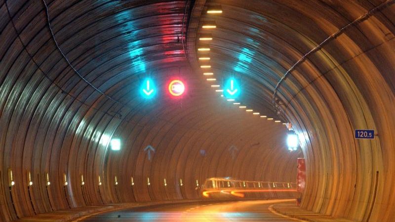 Rennsteigtunnel: Modellversuch, um Geisterfahrer über die „Blitzer“ zu erkennen