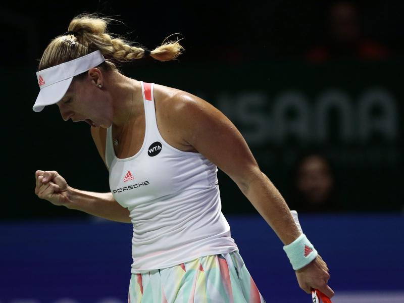 Kerber erkämpft sich Auftaktsieg bei Finals