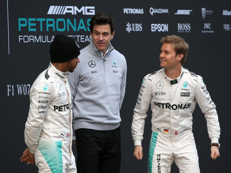 Wolff vermittelt zwischen Hamilton und Rosberg