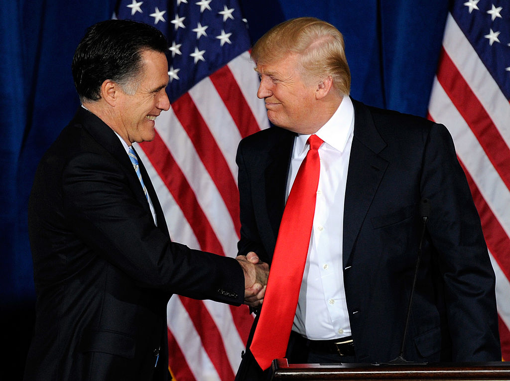 Mit Regierungsbildung beschäftigter Trump trifft sich mit Ex-Gouverneur Romney