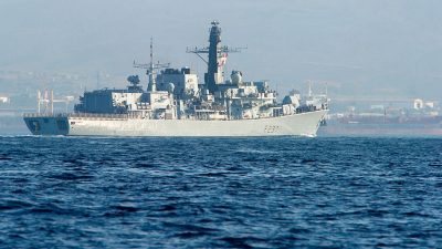 Britische Marine feuert vor Gibraltar Warnschüsse gegen spanisches Schiff ab