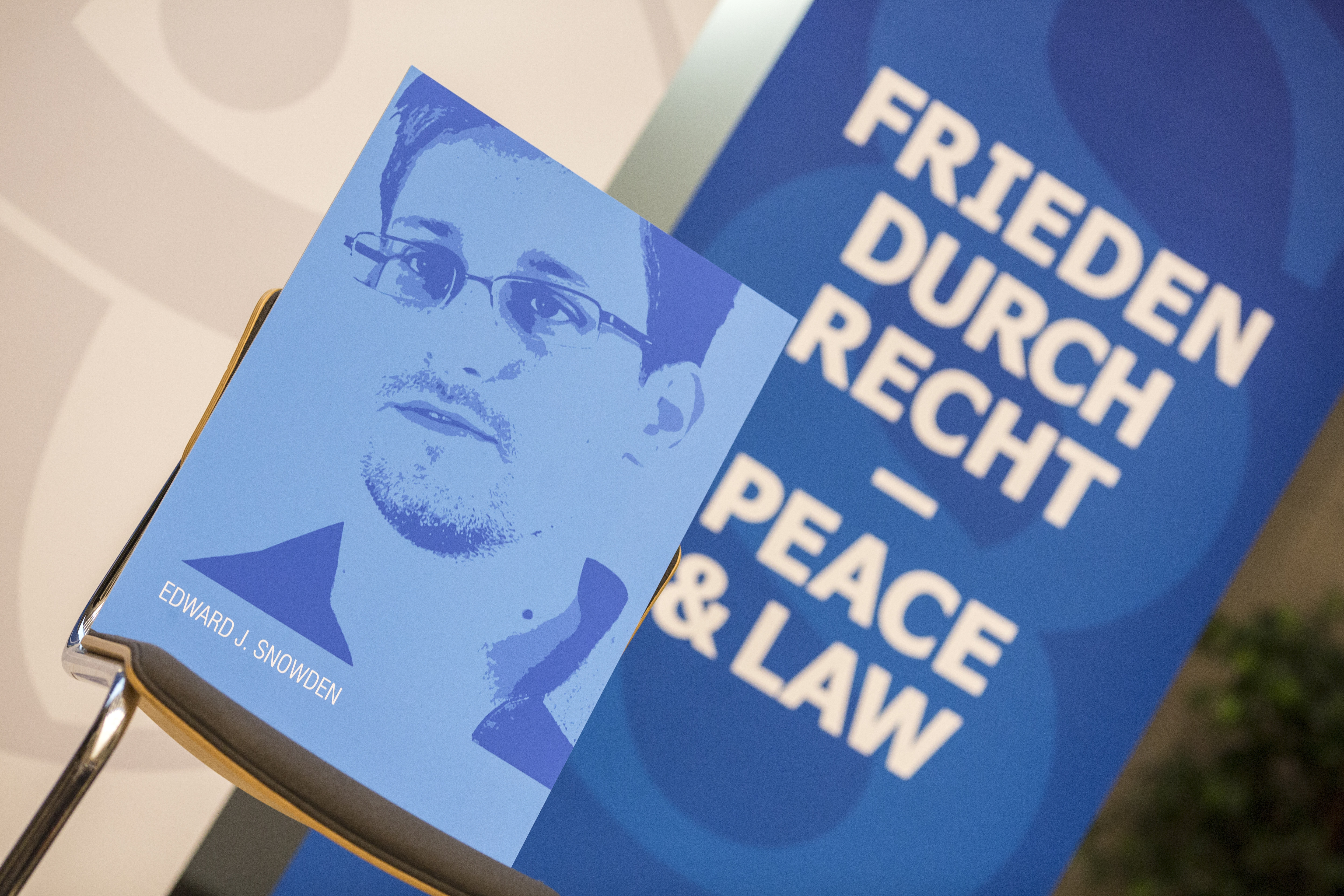 Snowden wird in Norwegen mit Ossietzky-Preis für Meinungsfreiheit ausgezeichnet
