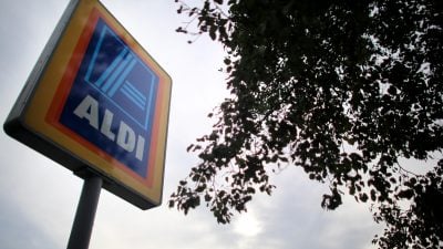 Aldi Süd will mit Ökostrom und Aufforstungsprojekten klimaneutral werden