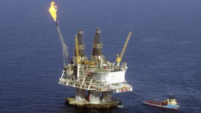 Experten kritisieren Pläne für Öl-Exportverbot der USA.