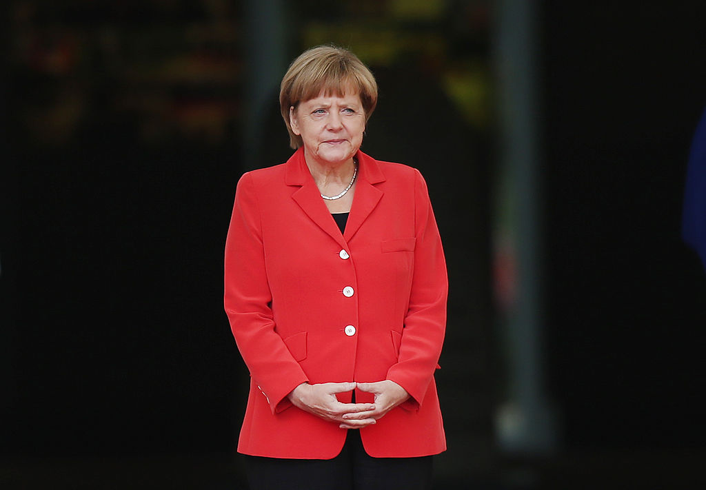 Tritt Merkel wieder an? Wirbel um Röttgen-Interview