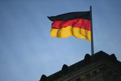 Deutsche sehen sichere Rente als wichtigste Aufgabe – und wollen Begrenzung der Zuwanderung