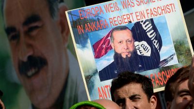 Köln: Kurden kündigen erneut Groß-Demonstration gegen Erdogan an