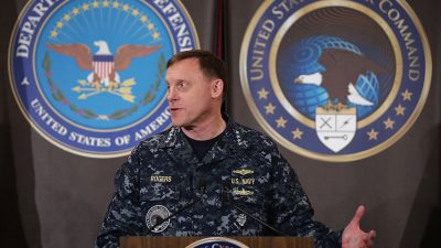 Obama erwägt vor Amtsübergabe Entlassung von NSA-Chef Rogers – Er traf sich mit Trump