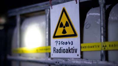 Problem – hochradioaktiver Atommüll: Erneut Atommüllfässer mit Korrosionsspuren in Gorlebener Abfalllager entdeckt