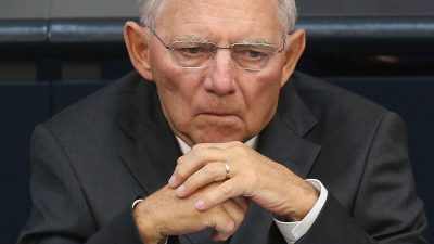 NRW-Finanzminister kritisiert Schäuble-Anweisung zu Cum-Cum-Geschäften