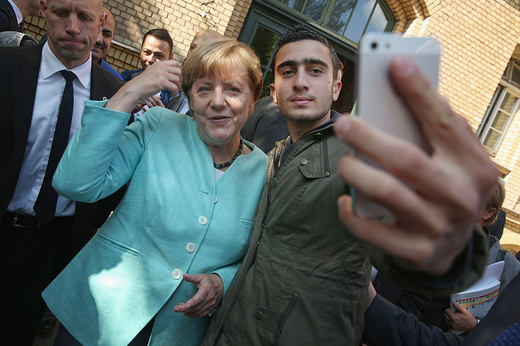 Merkel lädt zu 9. Integrationsgipfel ins Kanzleramt – Bürgerschaftliches Engagement gefordert