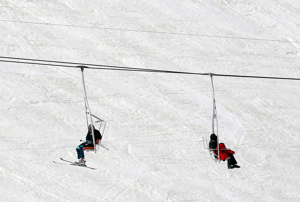 Genug Schnee: Am Feldberg startet die Skisaison