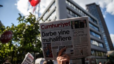 Kritik ohne Konsequenzen: Washington rüffelt Türkei wegen Drangsalierung der Zeitung „Cumhuriyet“