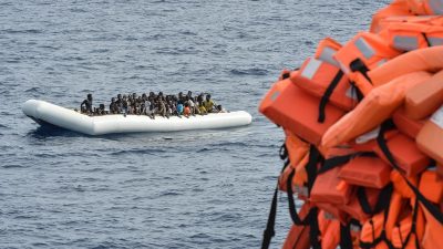 Prozess gegen Schleuser am Kölner Landgericht beginnt – Acht Tote im Mittelmeer