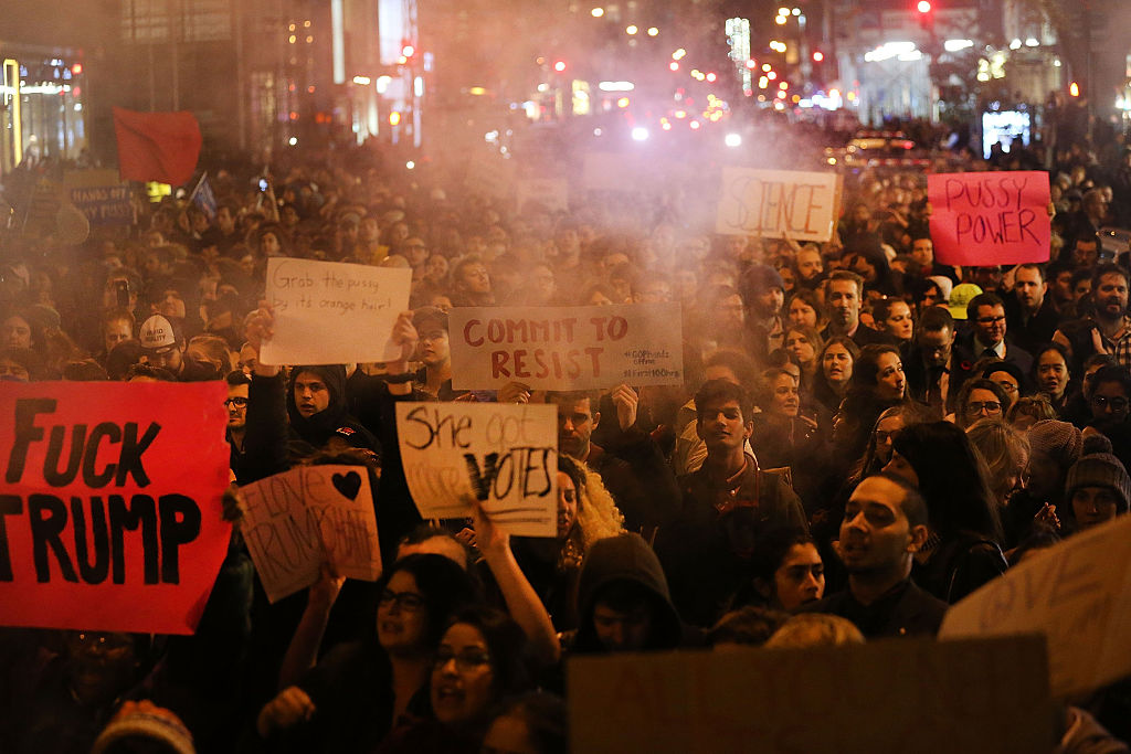 Tausende Demonstranten gehen in USA gegen Trump auf die Straße