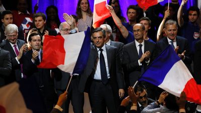 Frankreich: Hohe Beteiligung bei Stichwahl zwischen Fillon und Juppé