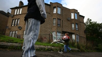 Großbritannien: Empörung über 10-köpfige Familie, die gekonnt Sozialstaat abzockt