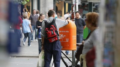 Immer mehr Arme in Deutschland: Jeder zehnte Beschäftigte trotz Jobs von Armut bedroht