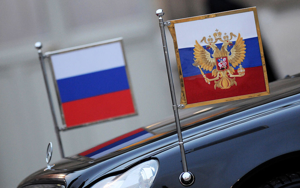 Fristgemäß: Von USA ausgewiesene russische Diplomaten treffen in Moskau ein