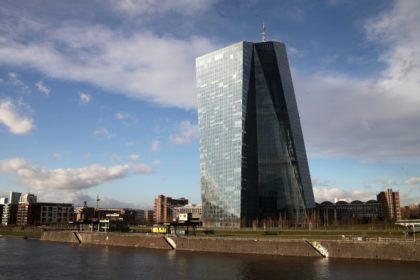 Bericht: EZB und Bundesbank erwarten Rekord-Leistungsbilanzüberschuss