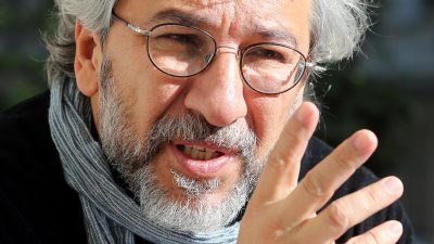 Journalist Dündar vergleicht Situation in der Türkei mit Deutschland 1933