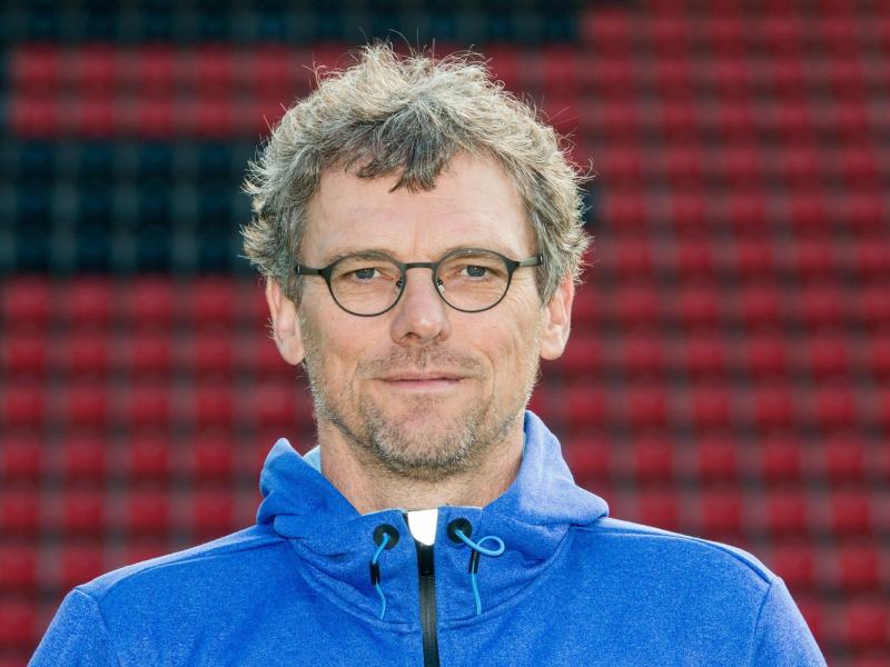FCI beruft früheren Co-Trainer Henke zum Interimscoach